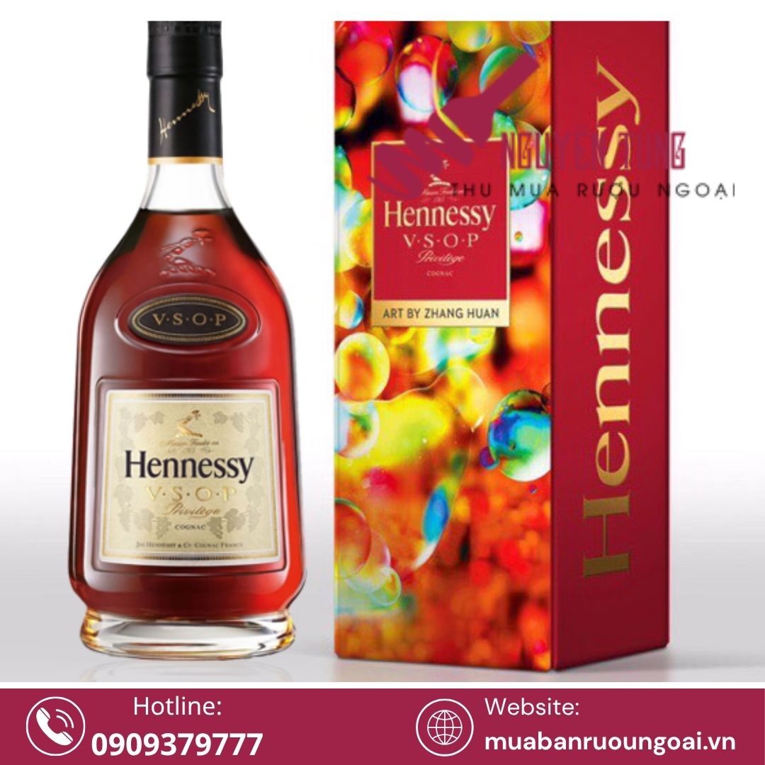 Rượu Hennessy XO là biểu tượng đỉnh cao trong thế giới rượu cognac Pháp, đại diện cho sự sang trọng, đẳng cấp và gu thưởng thức tinh tế.