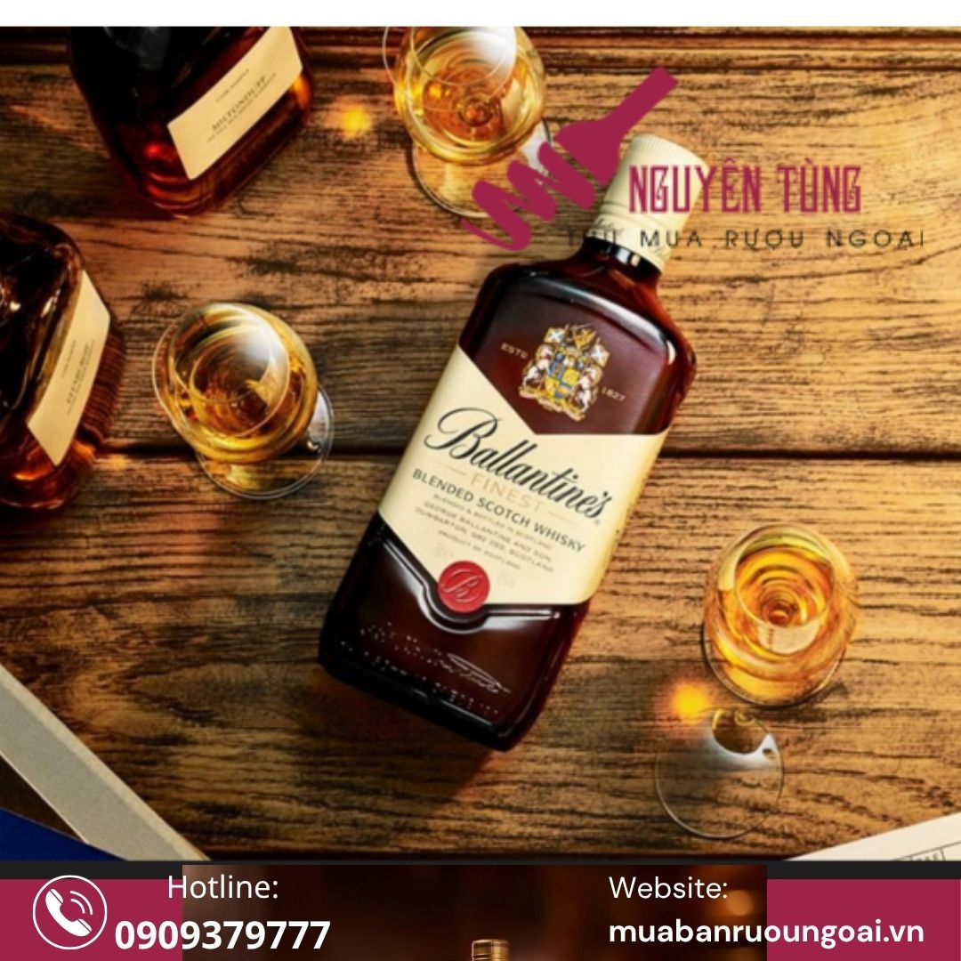 Giá rượu ngoại tại thị trường Việt Nam có sự biến động lớn trong năm, phụ thuộc vào nhiều yếu tố như thời điểm lễ tết, mùa thấp điểm, tỷ giá ngoại tệ, chính sách thuế nhập khẩu và tâm lý tiêu dùng.