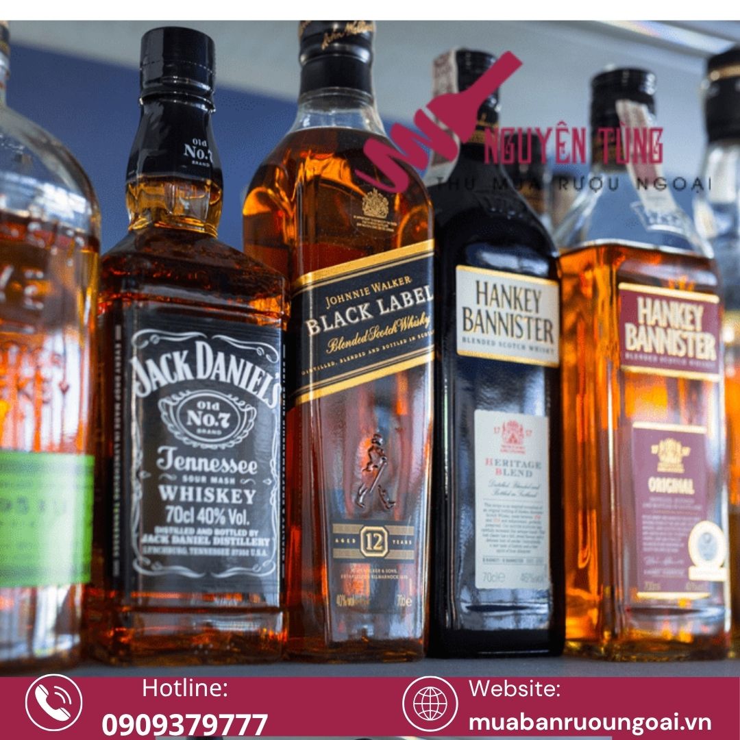 Phần lớn các loại rượu ngoại cao cấp như Hennessy, Macallan, Hibiki, Johnnie Walker, Chivas Regal, Remy Martin, Glenfiddich… đều được các nhà nhập khẩu Việt Nam mua trực tiếp từ các hãng sản xuất ở châu Âu, Mỹ hoặc Nhật Bản.