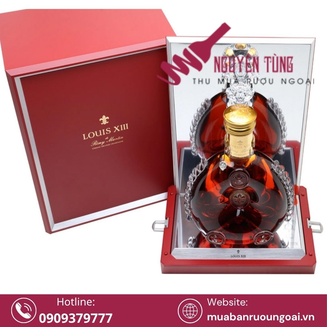 Từ VSOP mượt mà, XO đầy tầng lớp cho đến Louis XIII huyền thoại, mỗi sản phẩm đều thể hiện sự tâm huyết và di sản hàng trăm năm của nhà Rémy Martin.