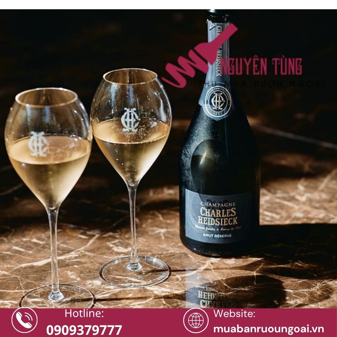 Tình trạng đội giá rượu ngoại trên thị trường xách tay tại Việt Nam đang trở thành vấn đề nhức nhối không chỉ với người tiêu dùng mà còn với giới sưu tầm và các nhà đầu tư rượu cao cấp