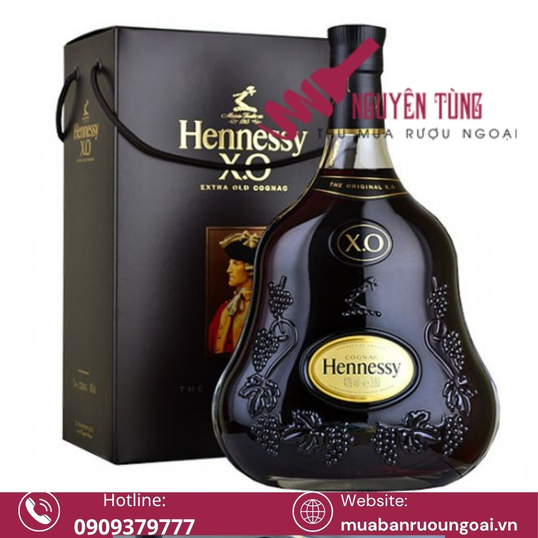 Giá rượu Hennessy Richard cao hơn Hennessy XO trung bình từ 10 đến 15 lần, có thể lên tới 20 lần nếu so sánh giữa bản thường và bản sưu tầm.