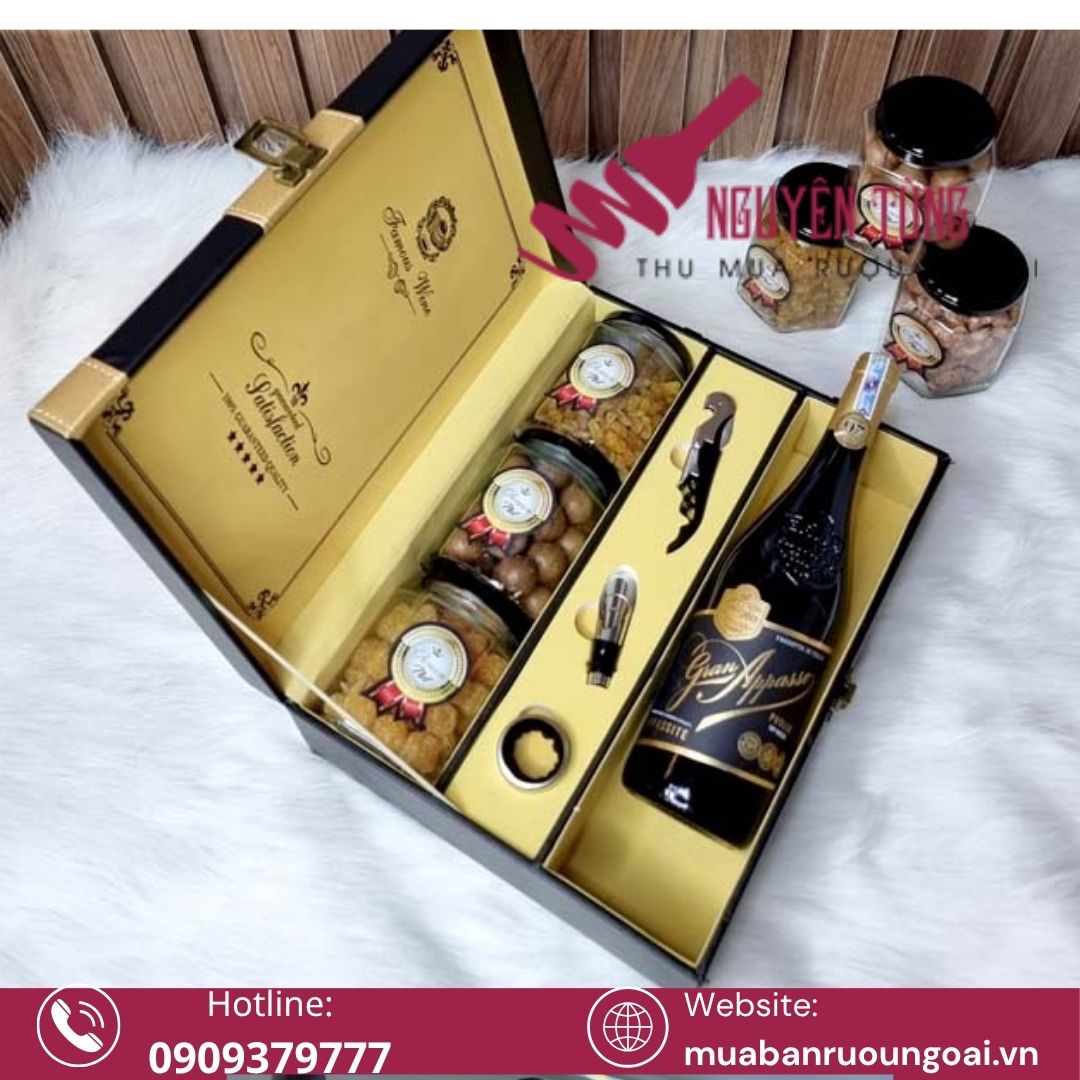 Hoặc nếu bạn đang có sẵn rượu và muốn bán lại đúng thời điểm vàng, liên hệ ngay NGUYÊN TÙNG THU MUA RƯỢU NGOẠI để được định giá và giao dịch nhanh chóng.