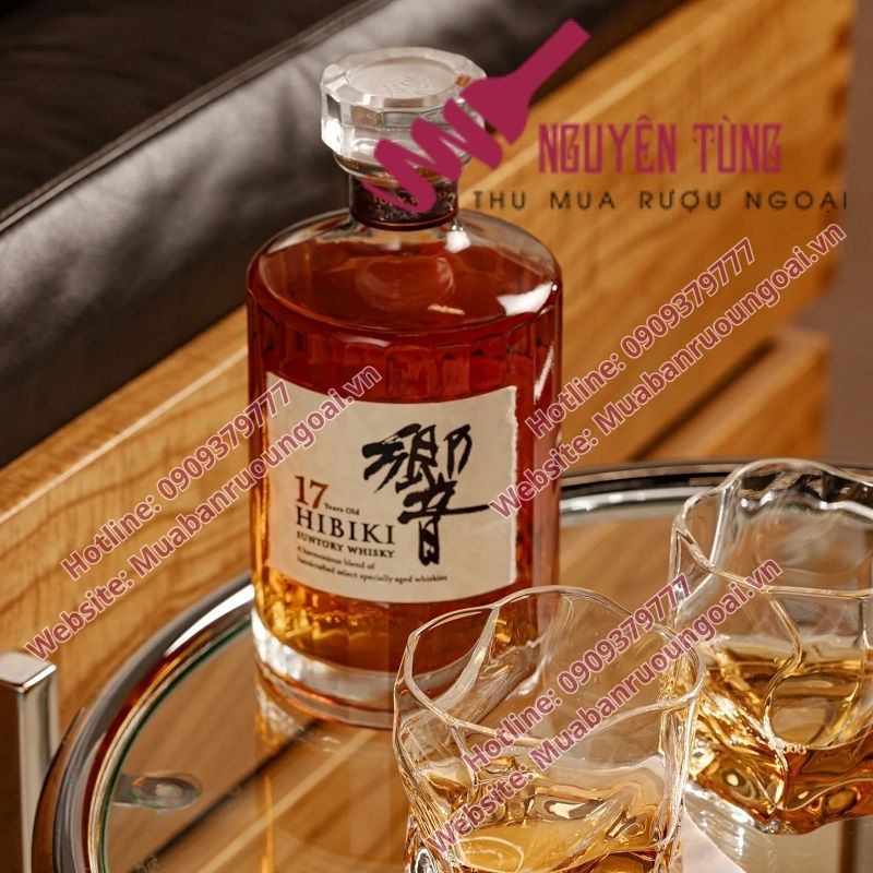 Nếu bạn đang tìm kiếm một chai rượu để biếu tặng, đầu tư hoặc sưu tầm, Hibiki 17 và 21 năm chắc chắn là lựa chọn không thể bỏ qua.
