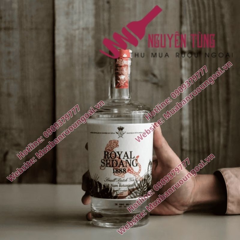 Rượu ngoại nhập khẩu có nên mua online không là câu hỏi được nhiều người yêu rượu và doanh nghiệp quan tâm hiện nay.