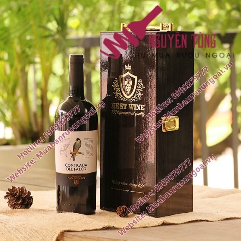 Rượu ngoại chính hãng luôn được người tiêu dùng Việt Nam yêu thích nhờ hương vị tinh tế, mẫu mã sang trọng và giá trị sưu tầm cao.