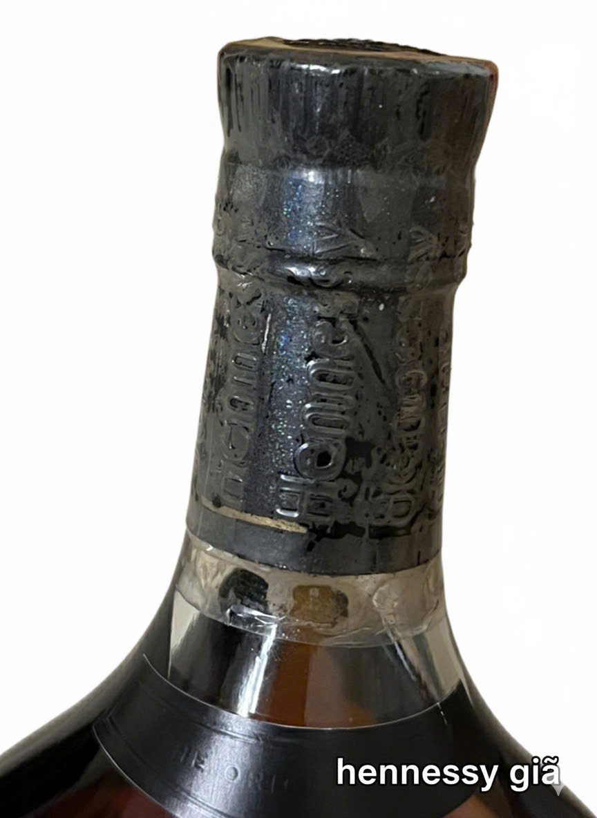 hennessy giả